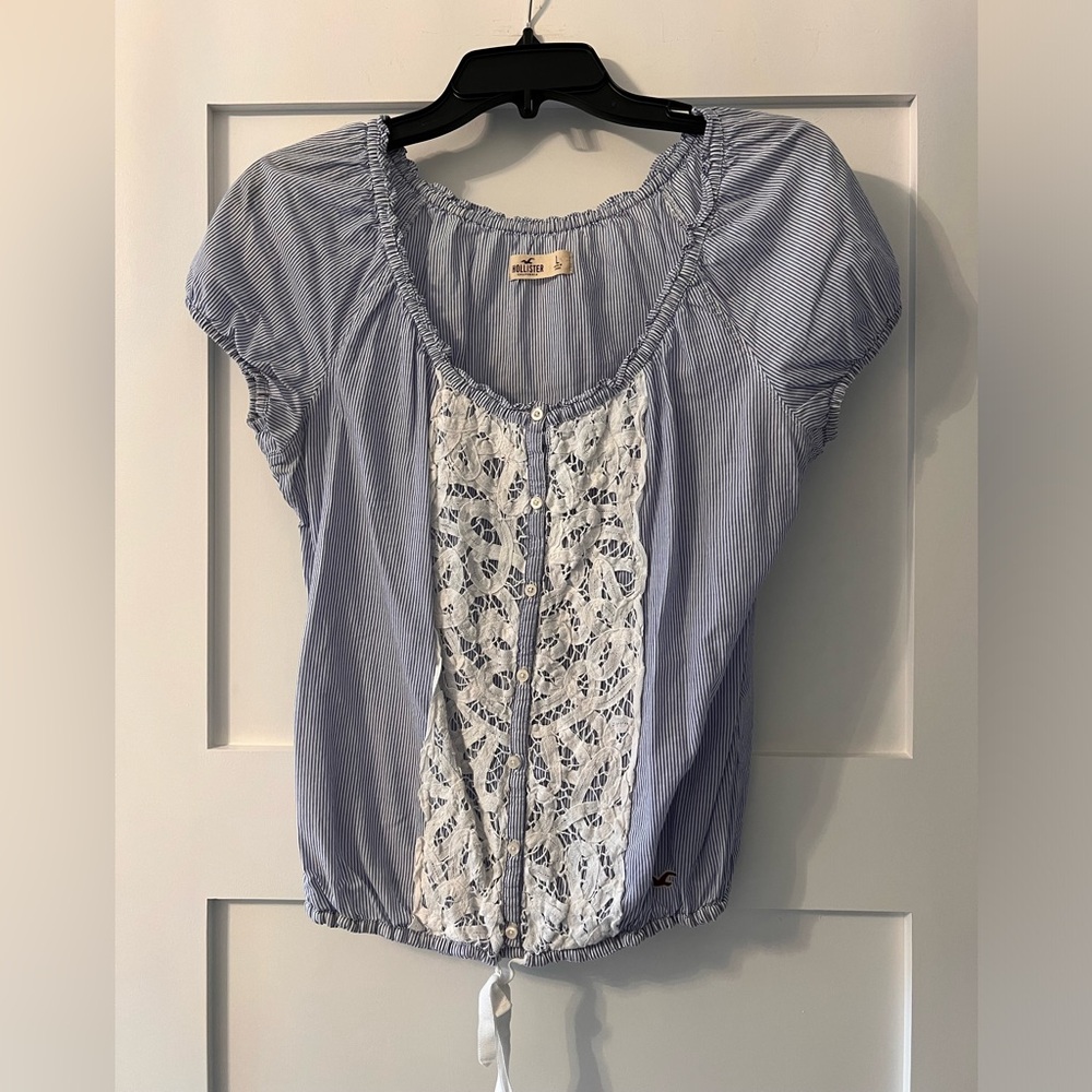 Hollister blue and white striped cap sleeve top - Picture 4 of 6
